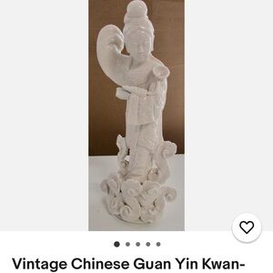 Vintage Chinese Decorative Statue EUC no flaws